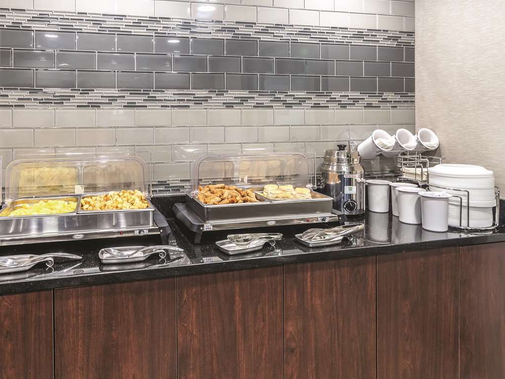 La Quinta By Wyndham Myrtle Beach - N. Kings Hwy מסעדה תמונה